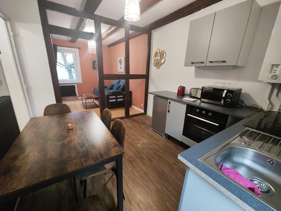 Comfortable T2 Apartment In Neudorf, Strasbourg Exteriör bild